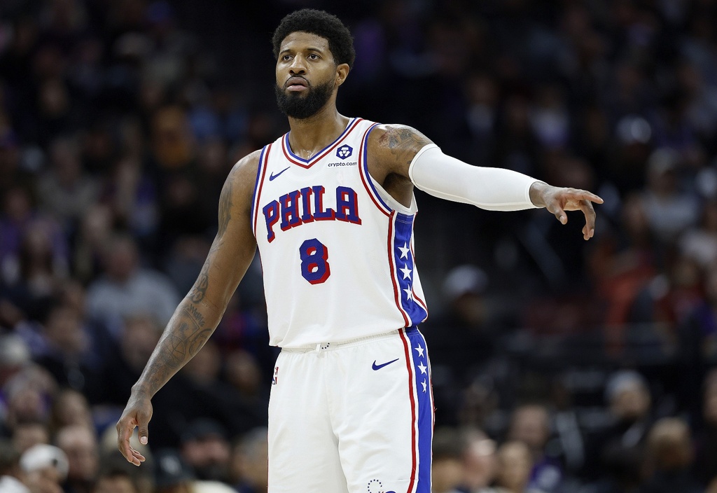 乔治:我们没有紧迫感 更衣室里的氛围跟备战一场普通比赛没区别